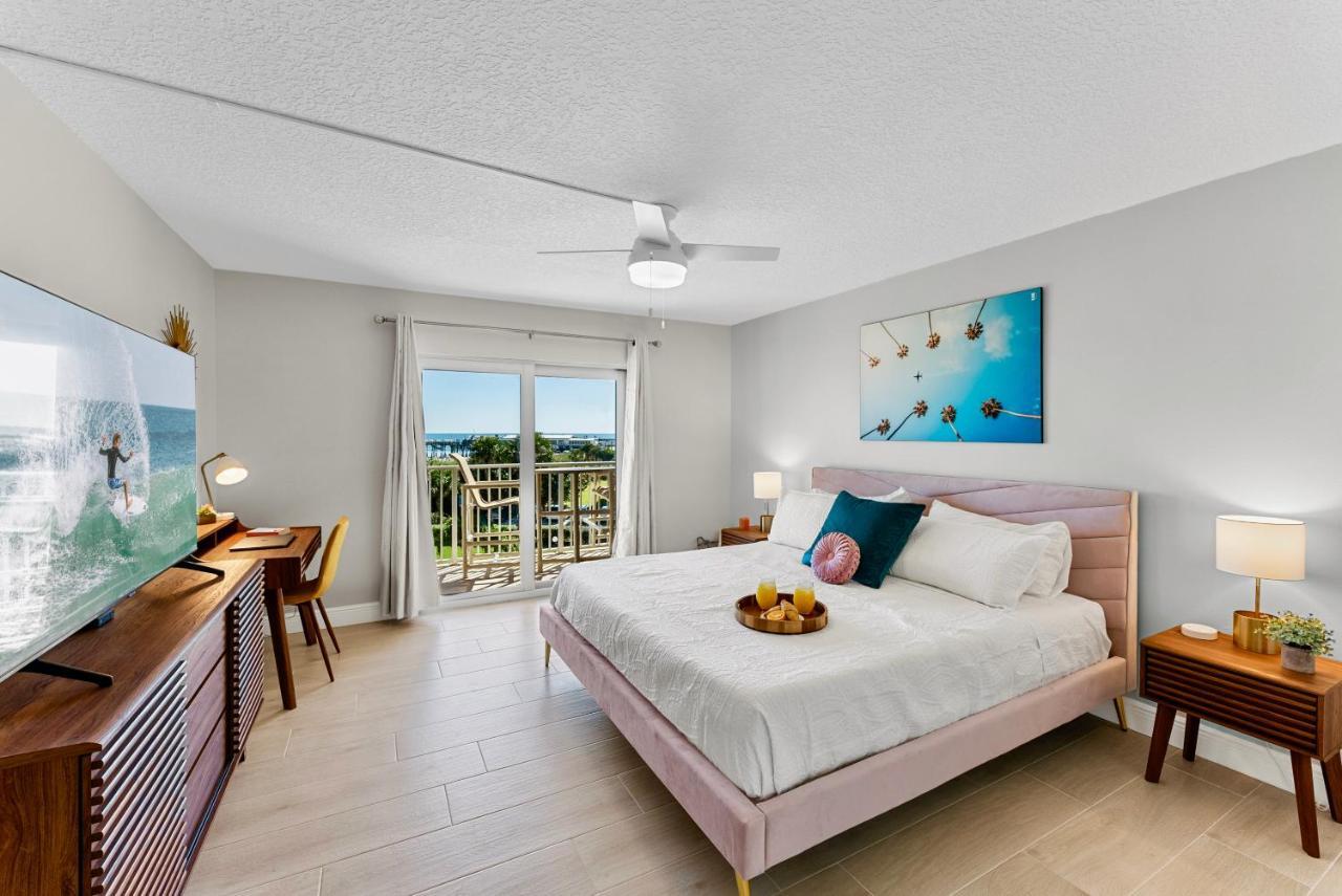 Cocoa Beach Towers Buitenkant foto