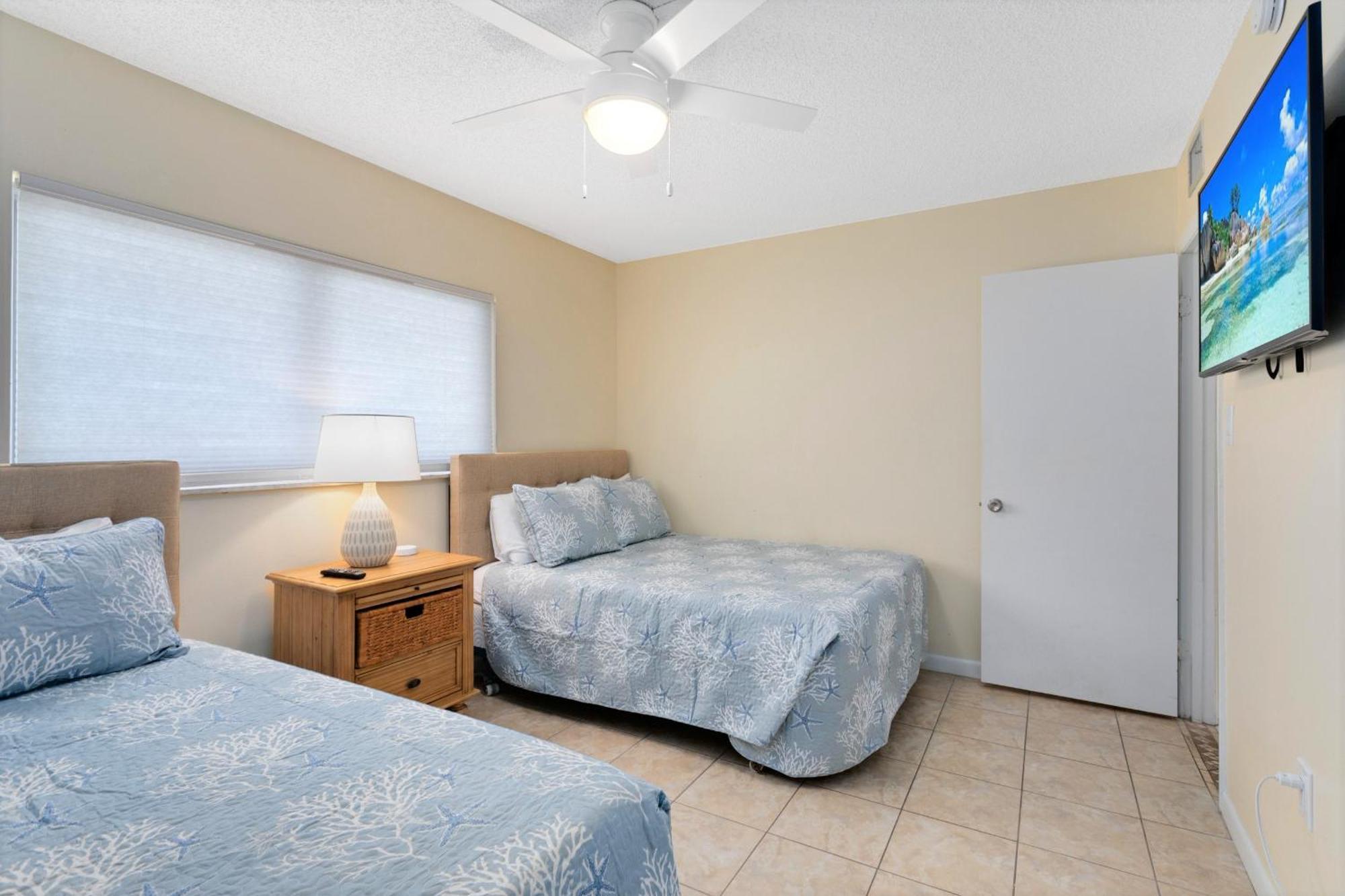 Cocoa Beach Towers Kamer foto